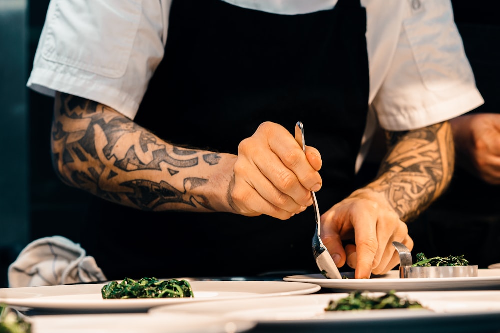 Square API and Custom Integrations for Restaurants 26 person putting food on plate